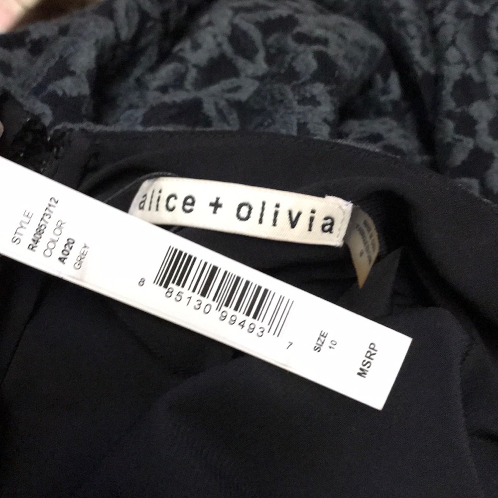 Alice + Olivia by Stacey Bender Sachi Dress 10 - Picture 4 of 4